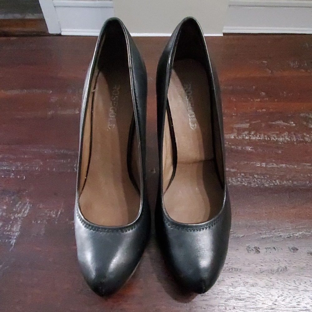Rosegold size 10 calfskin pumps